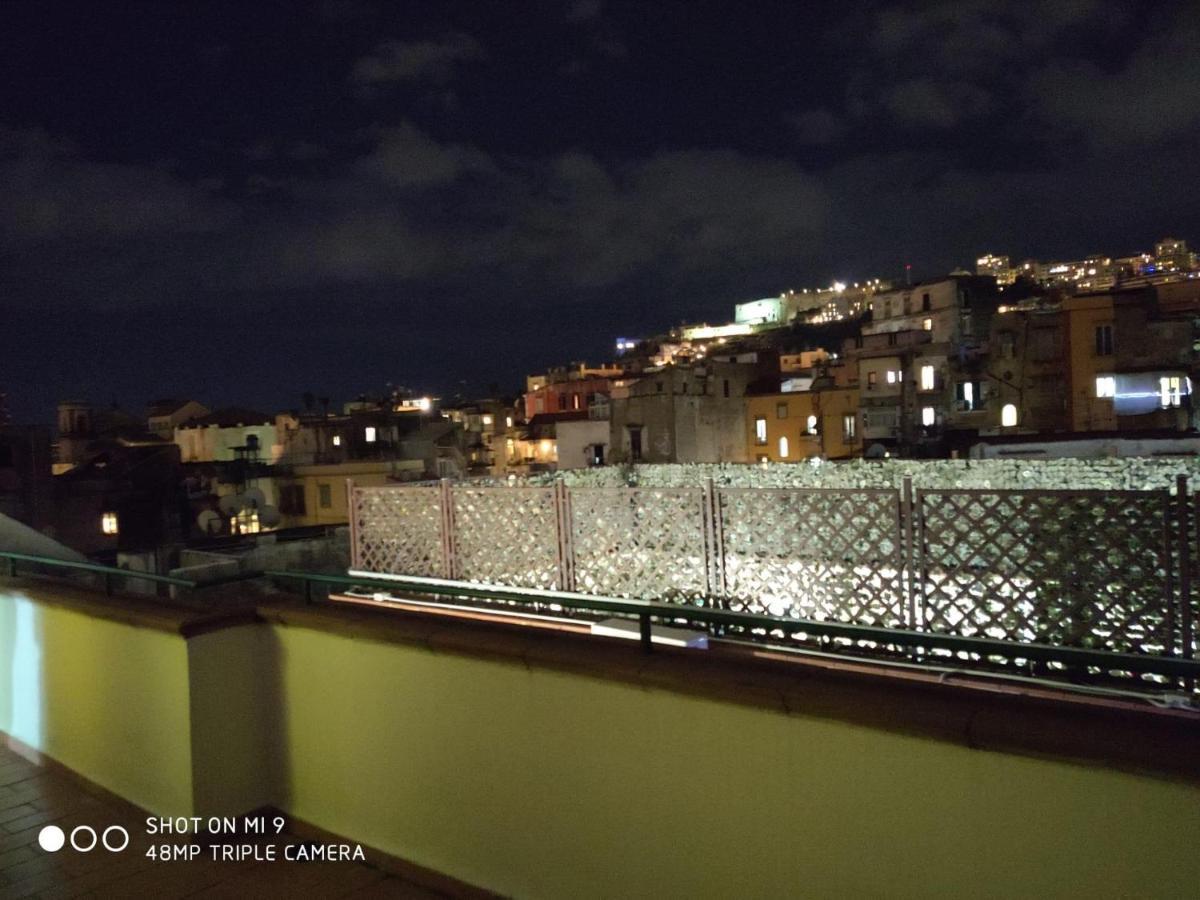 Hotel La Dimora Di Bronzo à Naples Extérieur photo